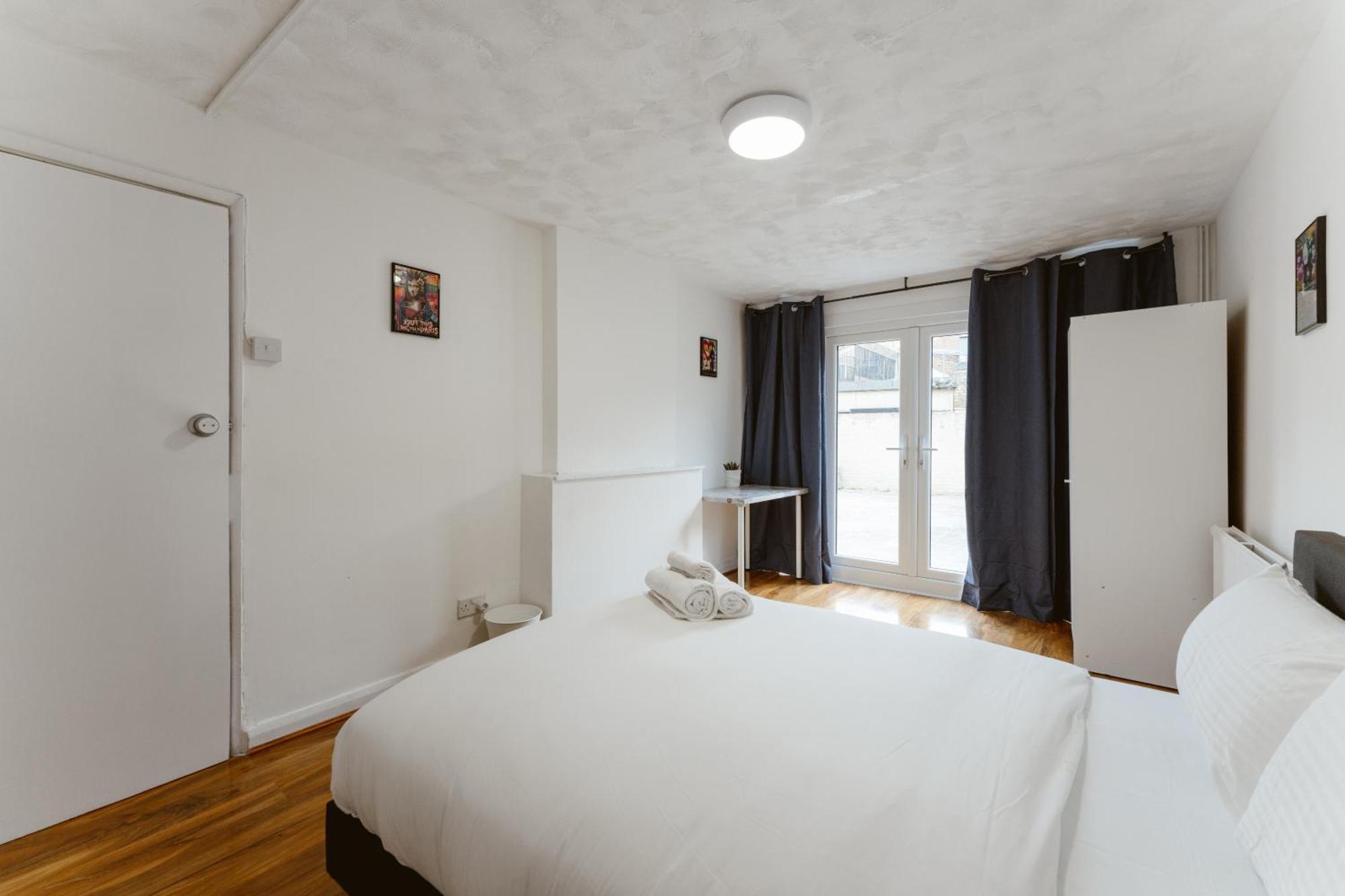 Canningtown Double - 20 * Лондон